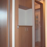 玄関(下駄箱付)　写真は103号室