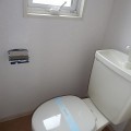 トイレ・写真は101号室のものとなります。