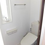 トイレ(洗浄便座付)・写真は201号室