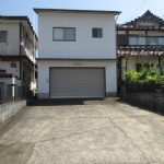 離れ