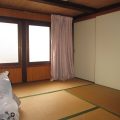 南東側2階和室4.5帖(動産は撤去します)