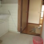 洗面所(シャワー付き洗面台・室内洗濯機置場)